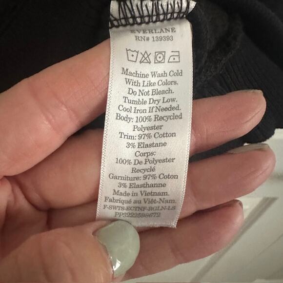 Everlane NWT Renew Fleece Crewneck Black Sweatshirt Size: Small - Picture 11 of 11